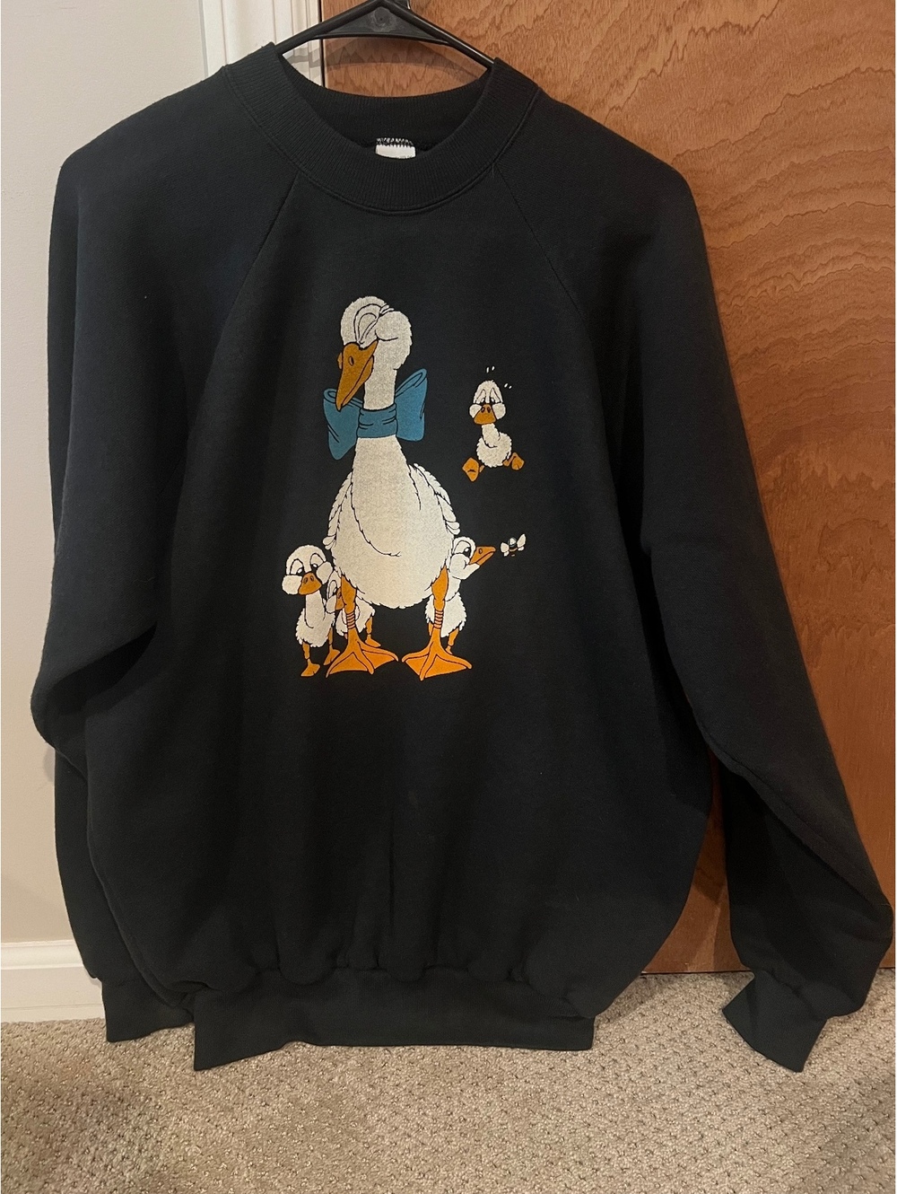 Vintage Goose Crewneck - Picture 1 of 4